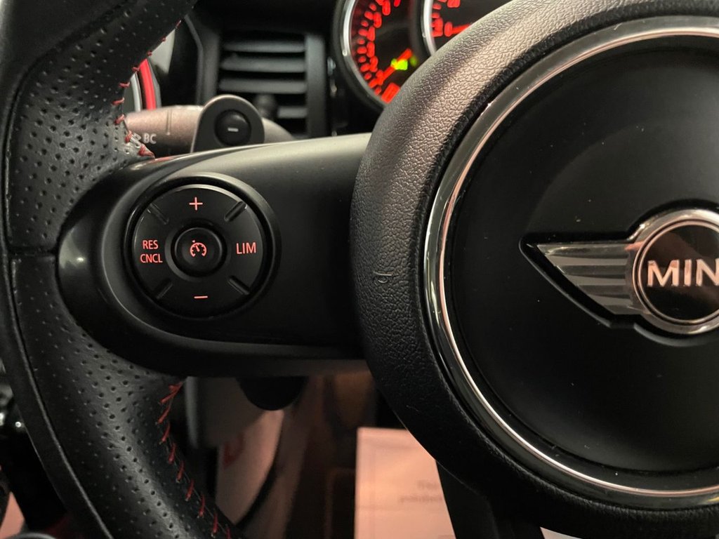 Used MINI Hatch 2018 for sale - 78056588: Photo 24