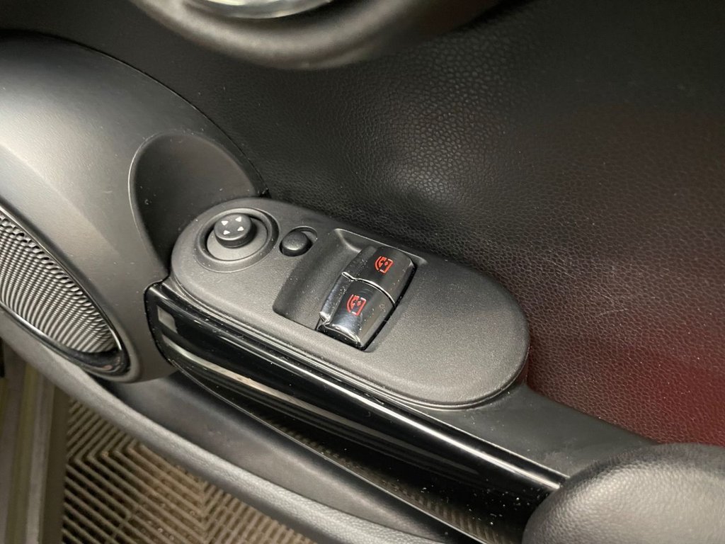 Used MINI Hatch 2018 for sale - 78056588: Photo 32