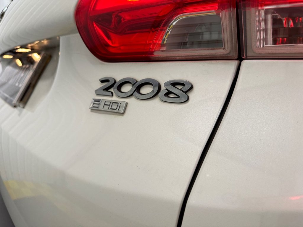 Used Peugeot 2008 2014 for sale - 76797644: Photo 10