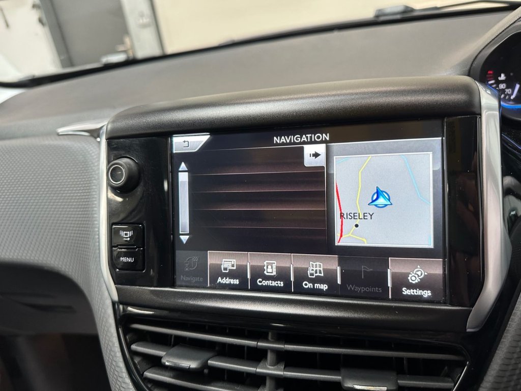 Used Peugeot 2008 2014 for sale - 76797644: Photo 30