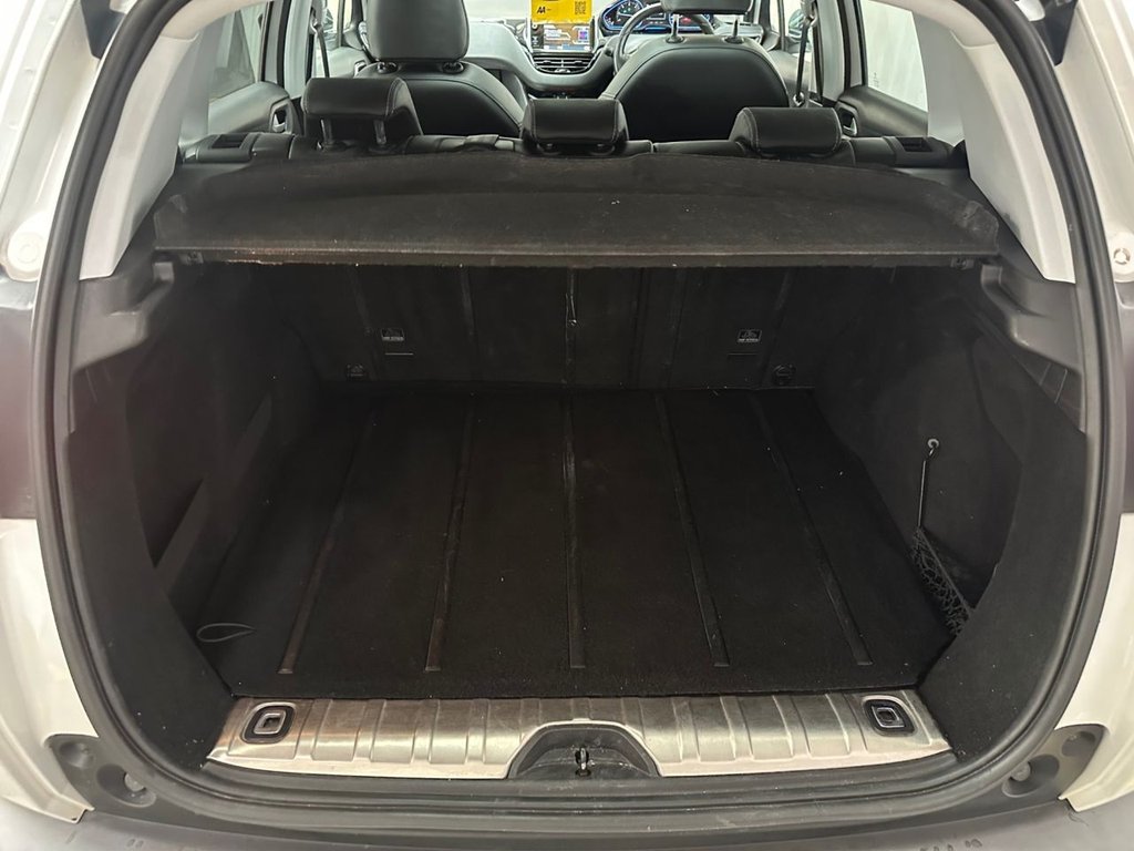 Used Peugeot 2008 2014 for sale - 76797644: Photo 39