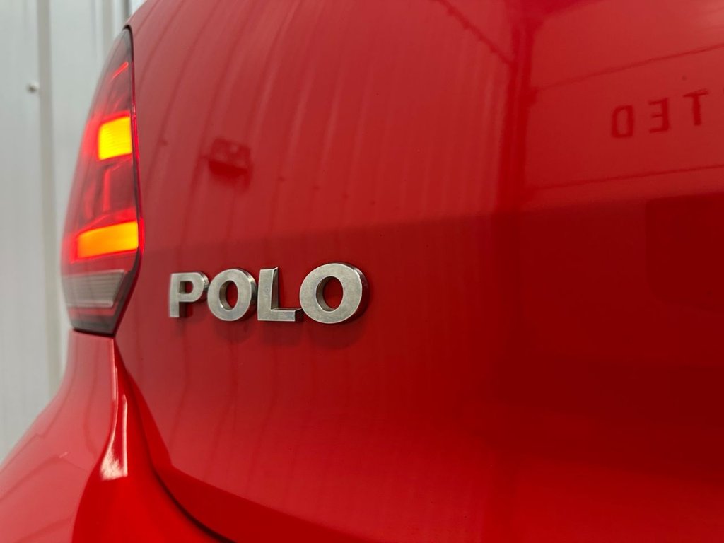 Used Volkswagen Polo 2014 for sale - 76797724: Photo 13