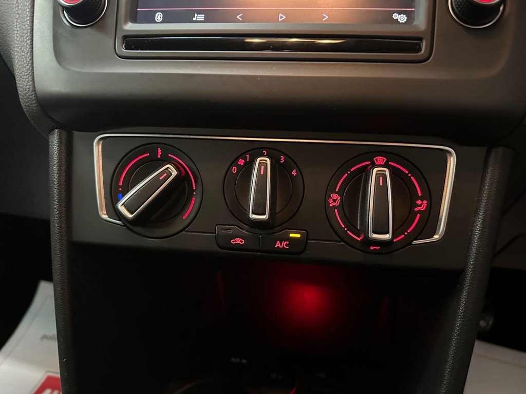 Used Volkswagen Polo 2014 for sale - 76797724: Photo 28