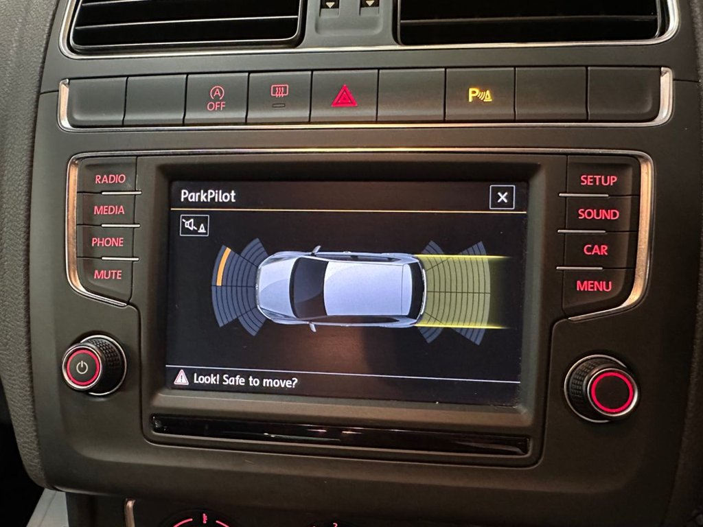 Used Volkswagen Polo 2014 for sale - 76797724: Photo 33