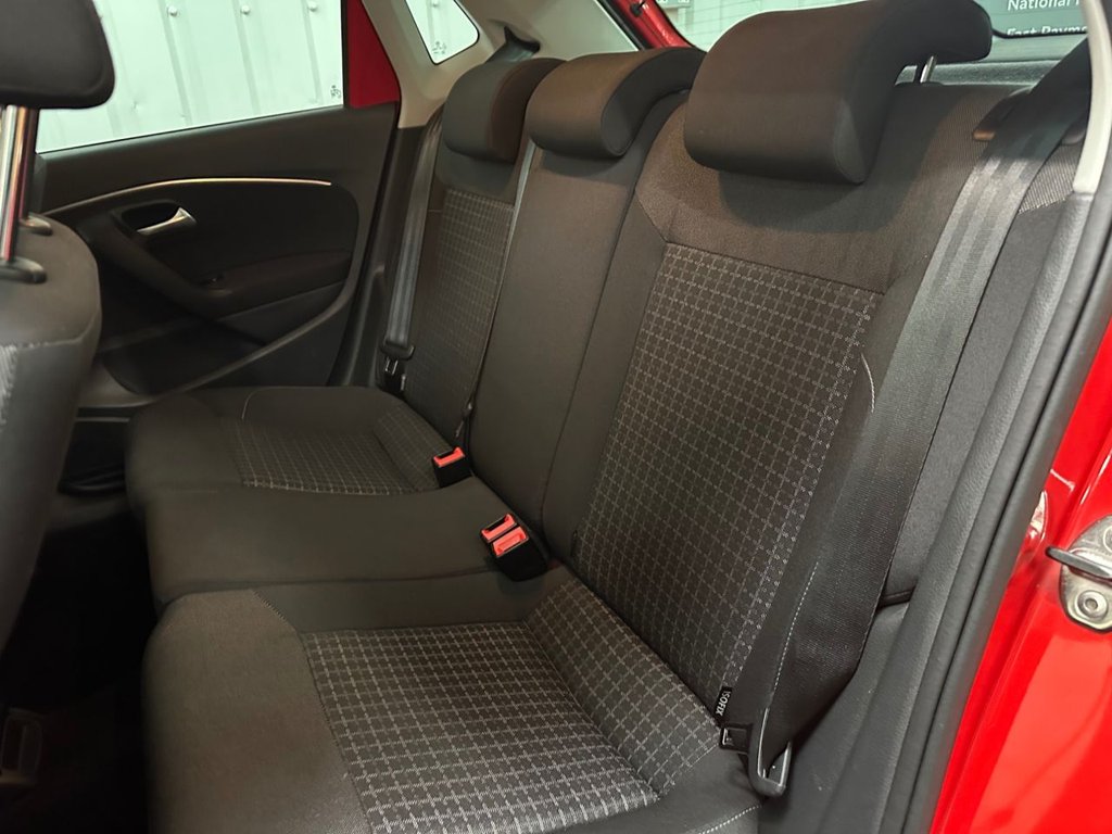 Used Volkswagen Polo 2014 for sale - 76797724: Photo 37