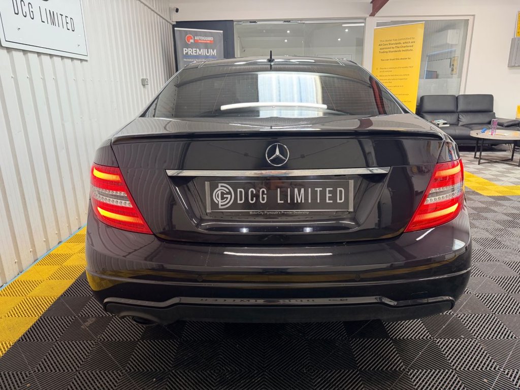 Used Mercedes-Benz C Class 2015 for sale - 77708804: Photo 9