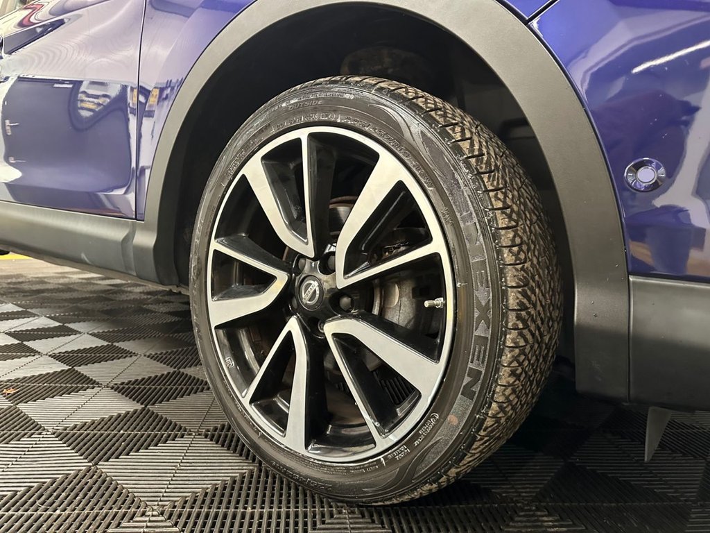 Used Nissan Qashqai 2015 for sale - 76797670: Photo 11