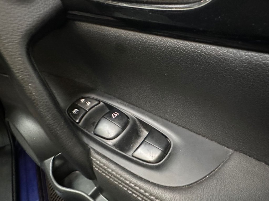 Used Nissan Qashqai 2015 for sale - 76797670: Photo 24