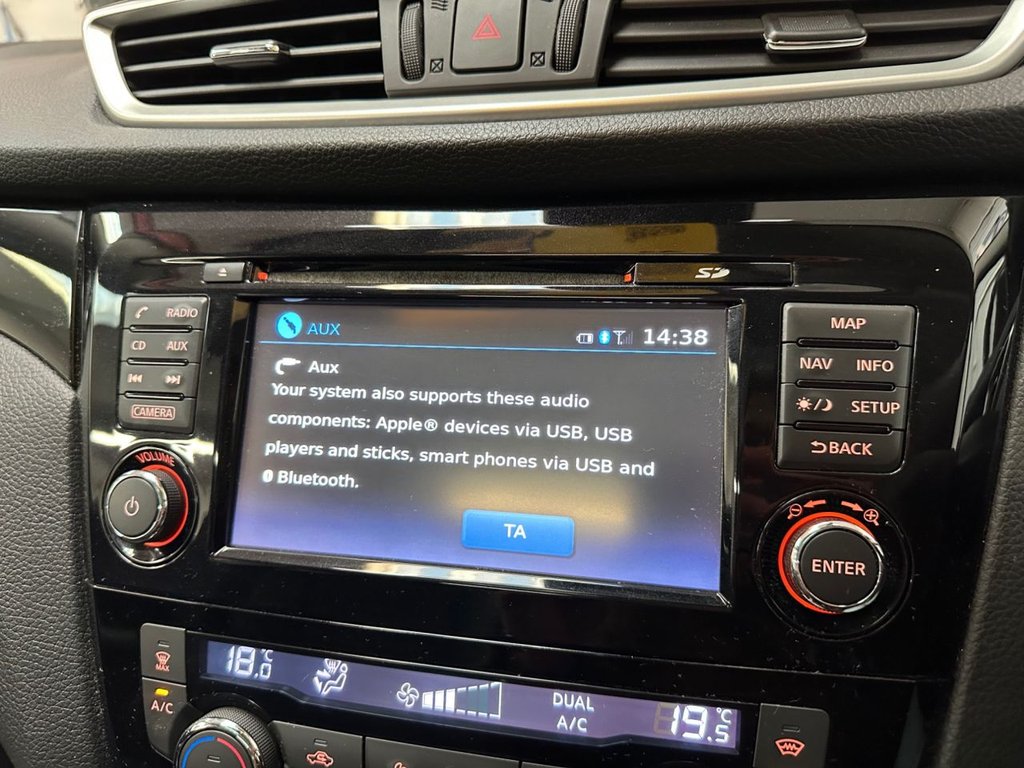 Used Nissan Qashqai 2015 for sale - 76797670: Photo 31