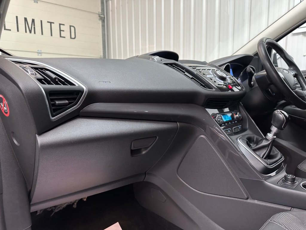 Used Ford Kuga 2013 for sale - 76797521: Photo 37