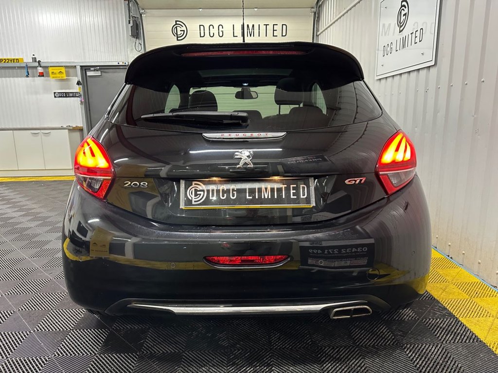 Used Peugeot 208 2017 for sale - 76867673: Photo 16