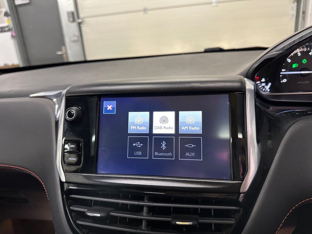 Used Peugeot 208 2017 for sale - 76867673: Photo 31