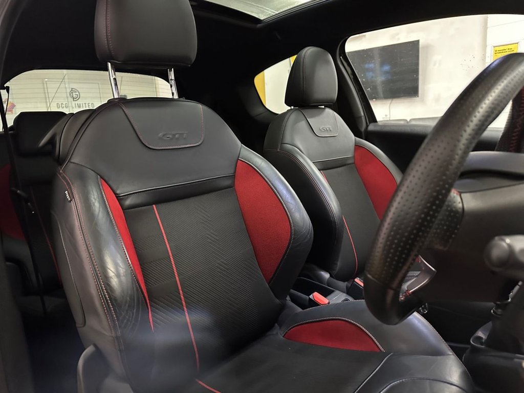 Used Peugeot 208 2017 for sale - 76867673: Photo 38