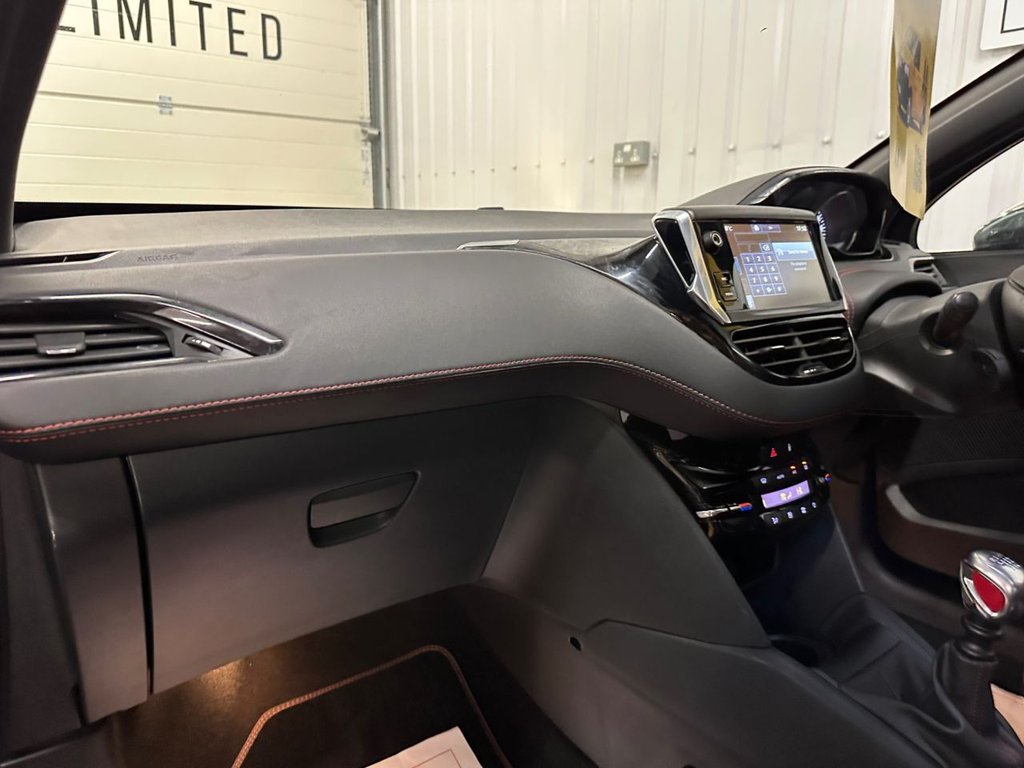 Used Peugeot 208 2017 for sale - 76867673: Photo 41