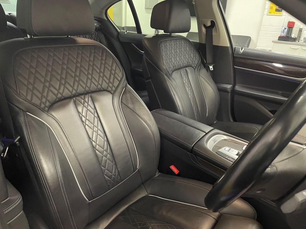 Used BMW 7 Series 2017 for sale - 77890927: Photo 34