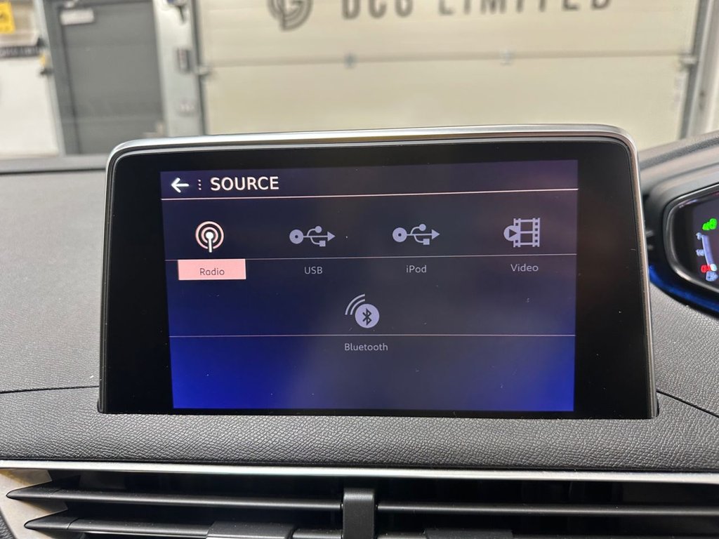 Used Peugeot 3008 2017 for sale - 76797590: Photo 31