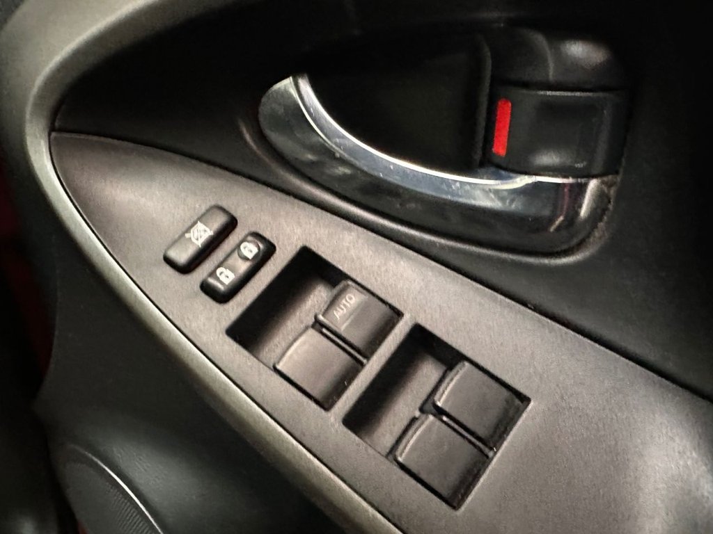 Used Toyota RAV4 2012 for sale - 76923280: Photo 27