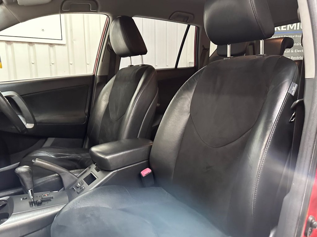 Used Toyota RAV4 2012 for sale - 76923280: Photo 42