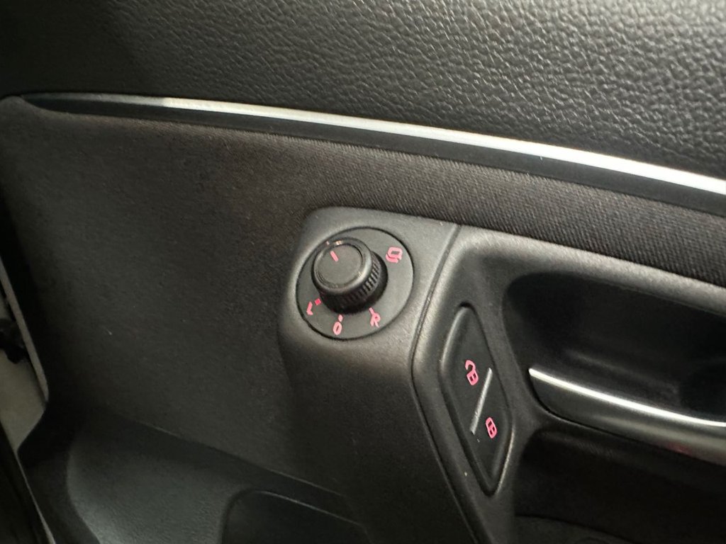 Used Volkswagen Polo 2016 for sale - 76797811: Photo 26