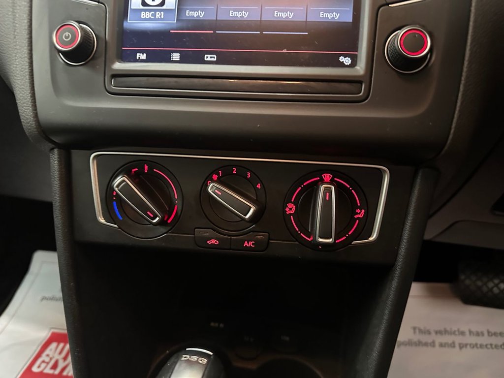 Used Volkswagen Polo 2016 for sale - 76797811: Photo 28