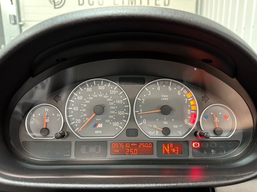 Used BMW M3 2004 for sale - 76797649: Photo 41