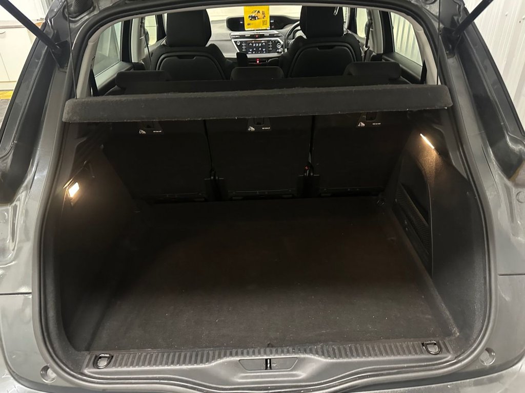 Used Citroen C4 Picasso 2017 for sale - 76797666: Photo 41