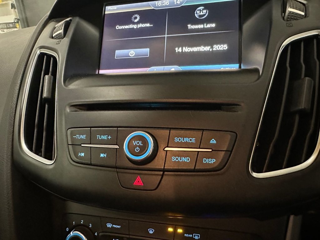 Used Ford Focus 2015 for sale - 76797799: Photo 28