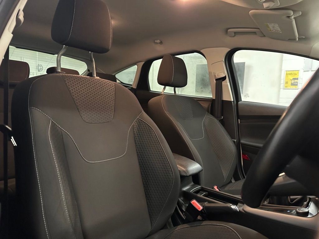 Used Ford Focus 2015 for sale - 76797799: Photo 35