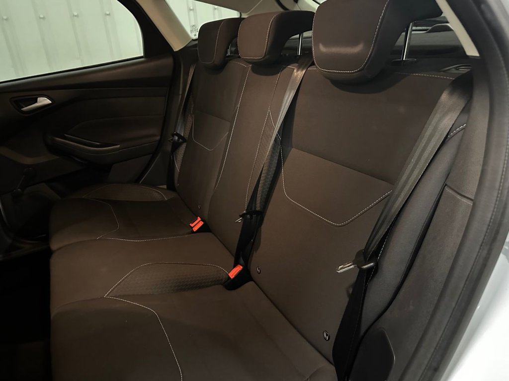 Used Ford Focus 2015 for sale - 76797799: Photo 37