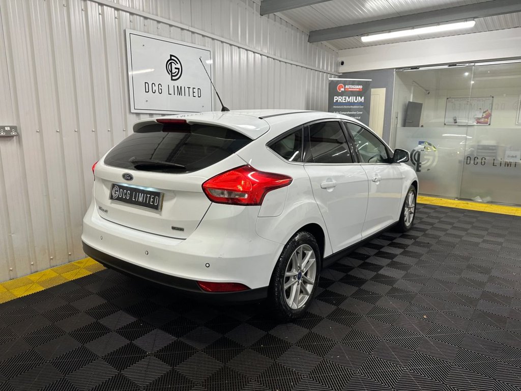 Used Ford Focus 2015 for sale - 76797799: Photo 8