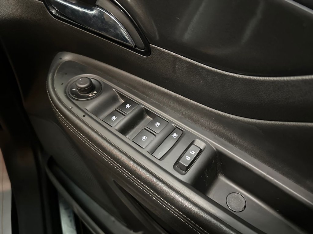 Used Vauxhall Mokka X 2017 for sale - 76797806: Photo 22