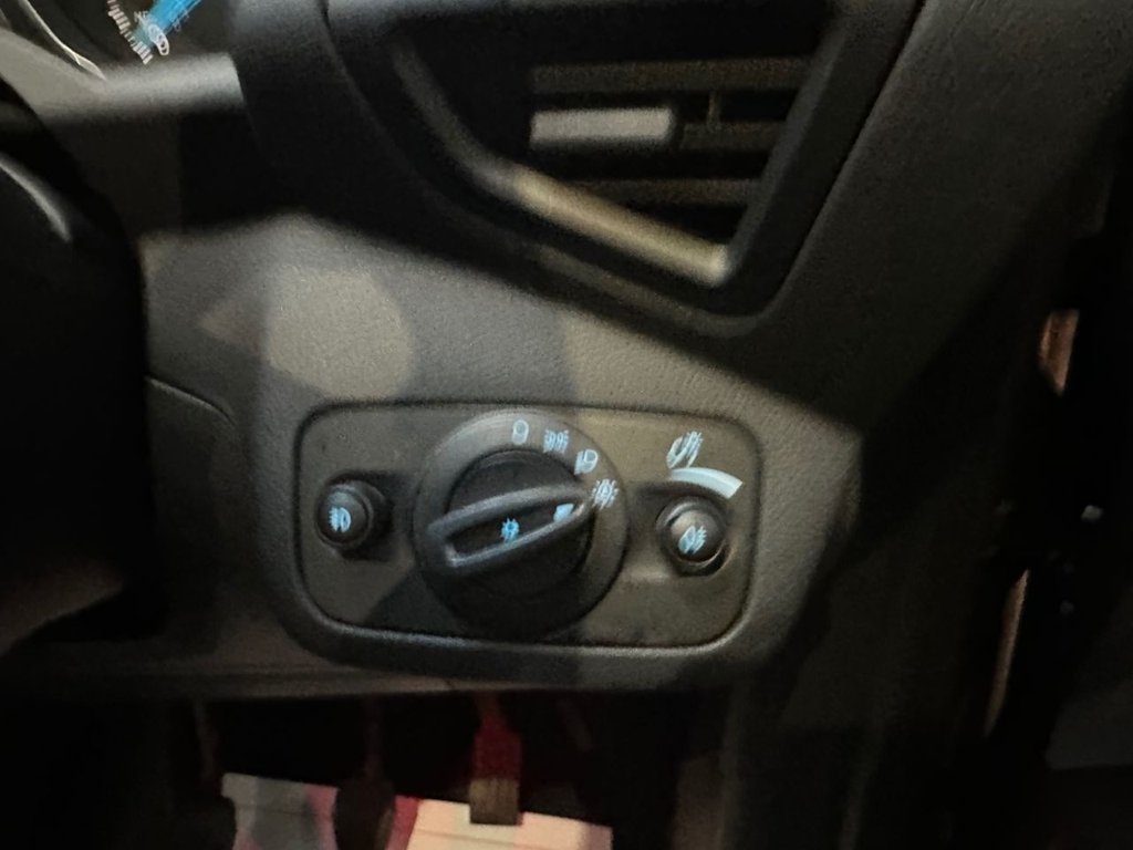 Used Ford C-Max 2017 for sale - 76797770: Photo 28