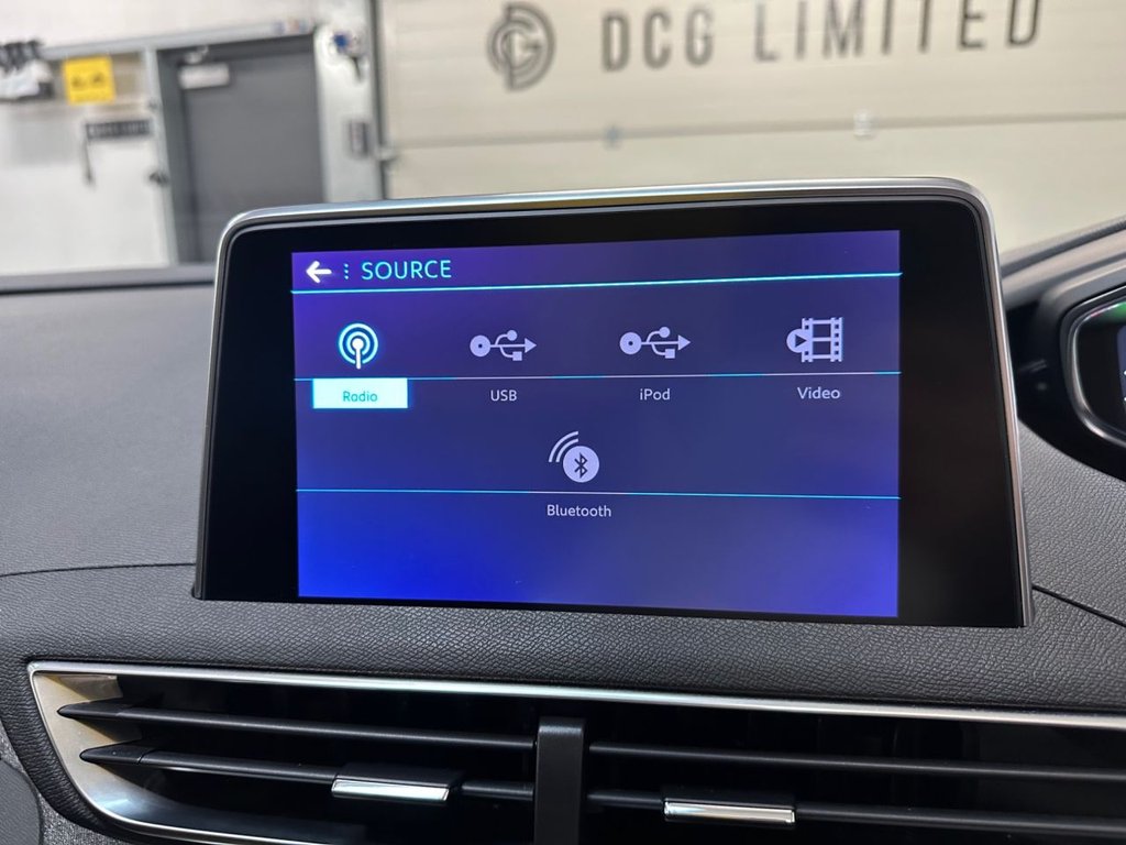 Used Peugeot 3008 2018 for sale - 76797668: Photo 30