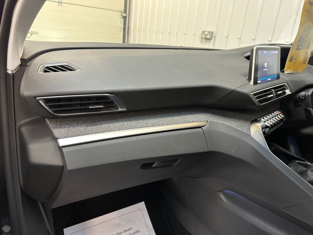 Used Peugeot 3008 2018 for sale - 76797668: Photo 43