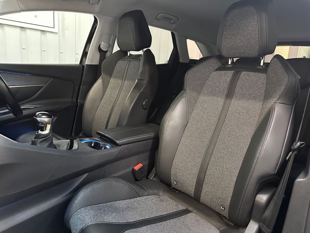 Used Peugeot 3008 2018 for sale - 76797668: Photo 44
