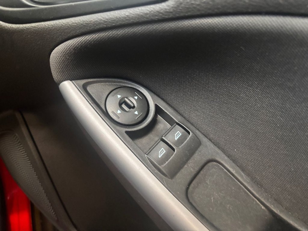 Used Ford Focus 2015 for sale - 77708930: Photo 25