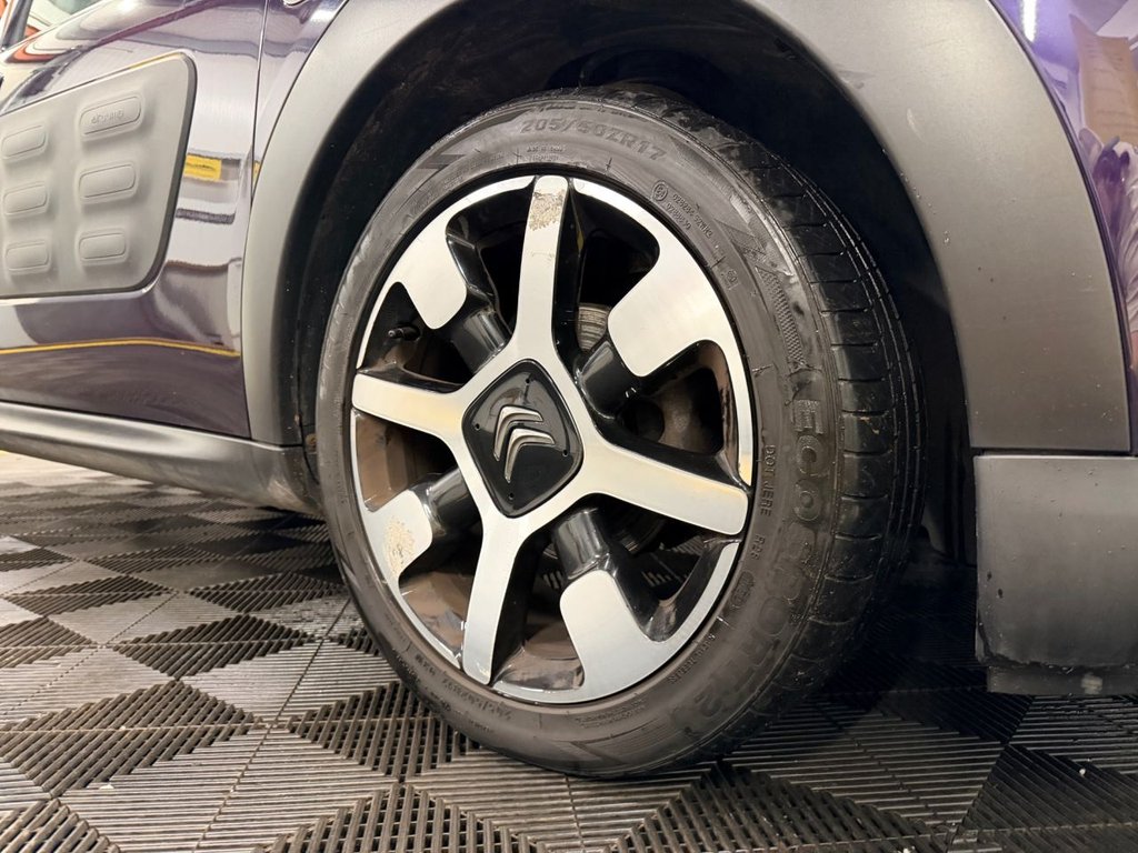 Used Citroen C4 Cactus 2015 for sale - 77708908: Photo 9