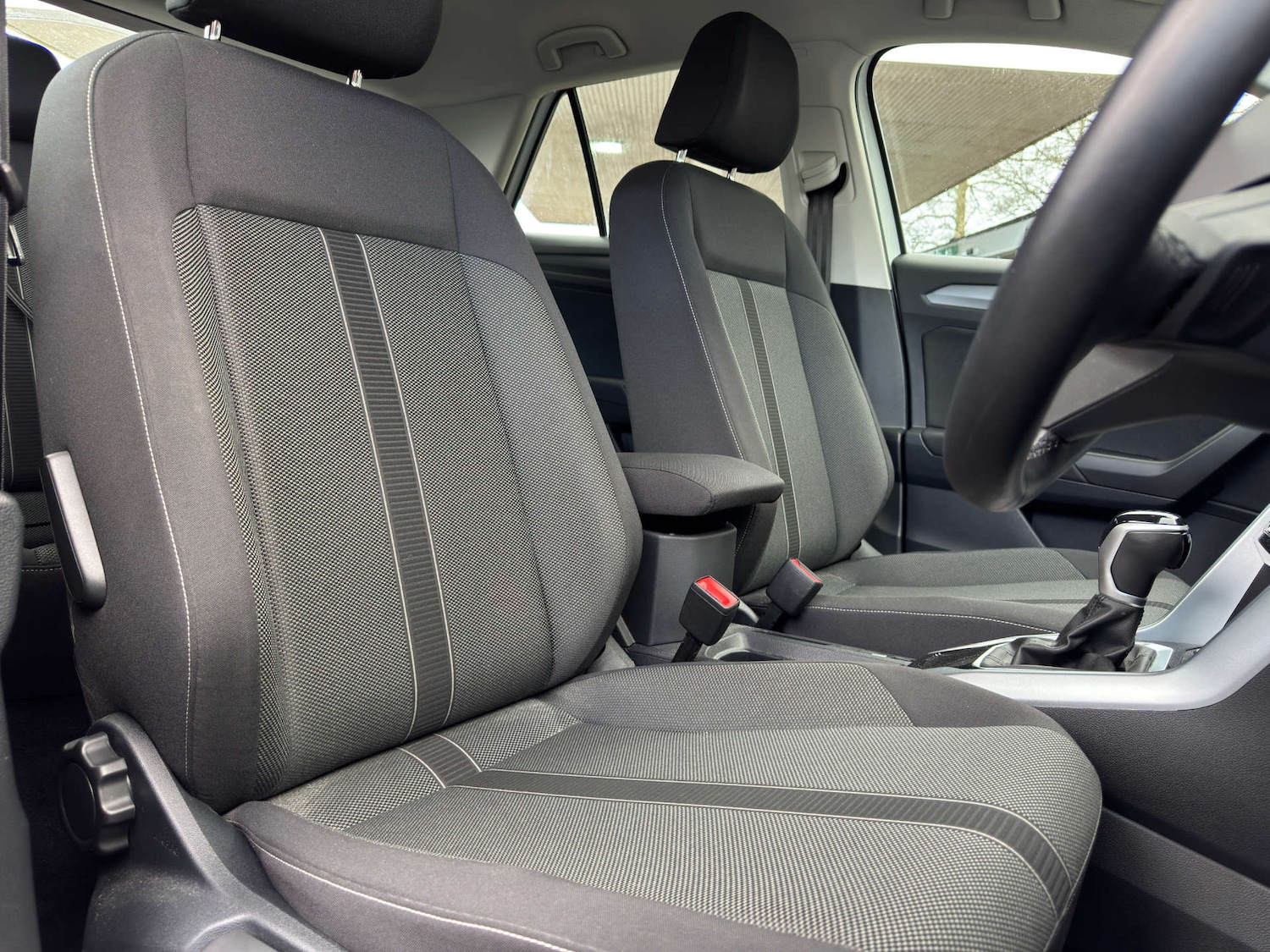 Used Volkswagen T-Roc 2023 for sale - 77578937: Photo 7