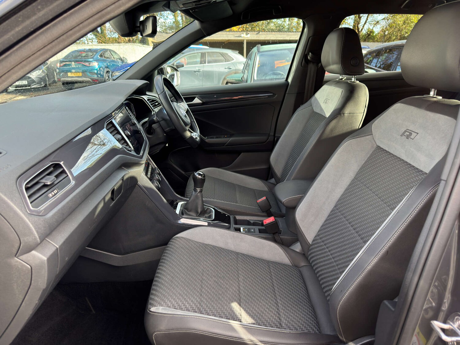 Used Volkswagen T-Roc 2019 for sale - 76509316: Photo 13