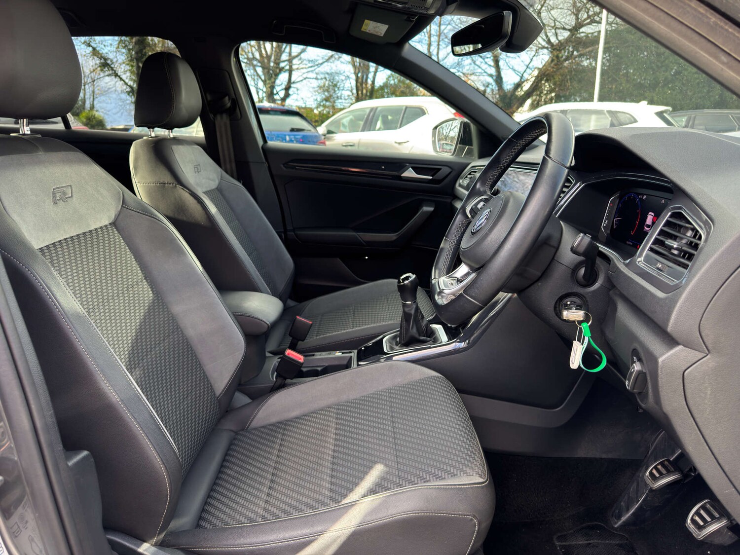 Used Volkswagen T-Roc 2019 for sale - 76509316: Photo 16