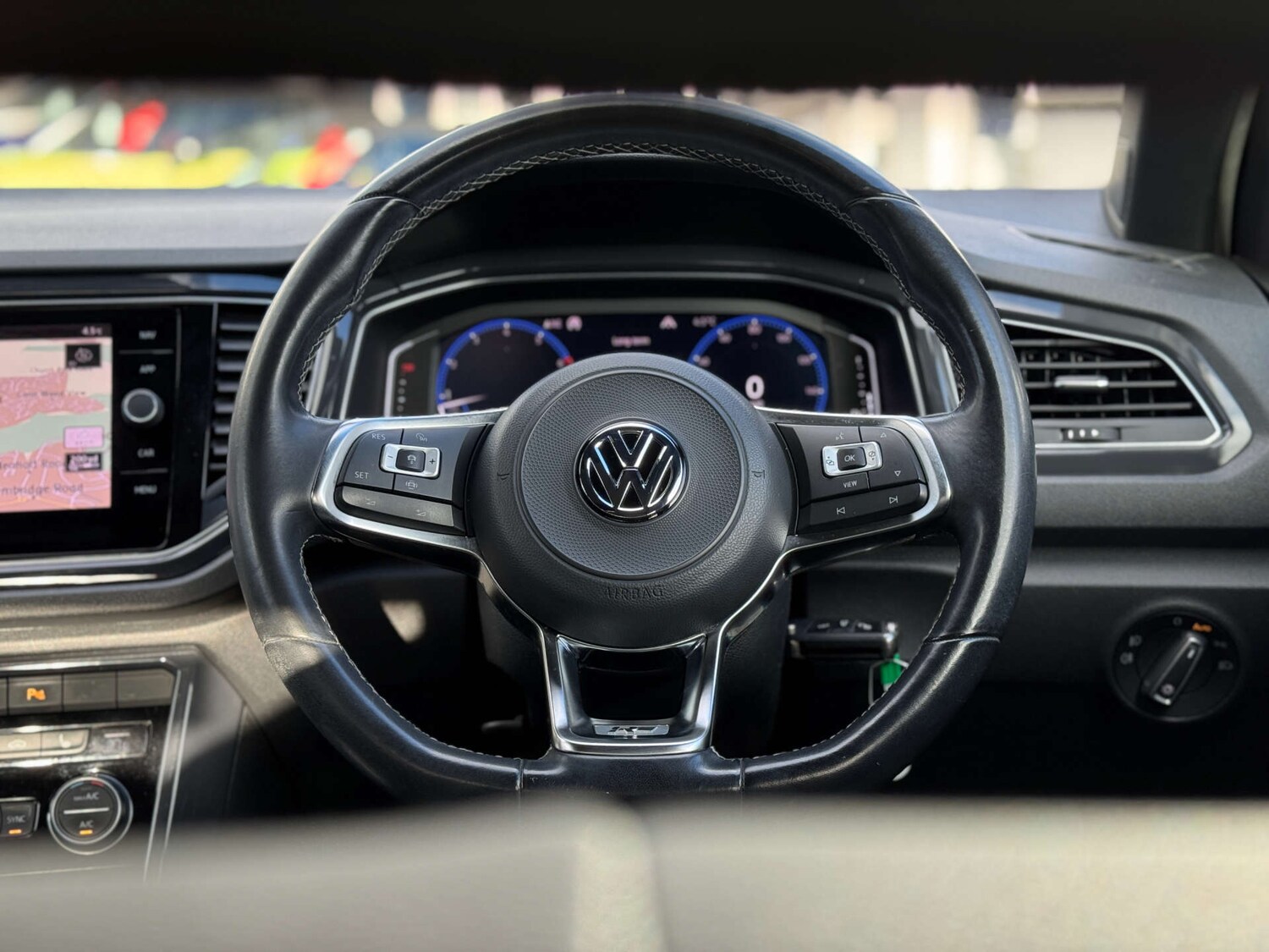 Used Volkswagen T-Roc 2019 for sale - 76509316: Photo 21