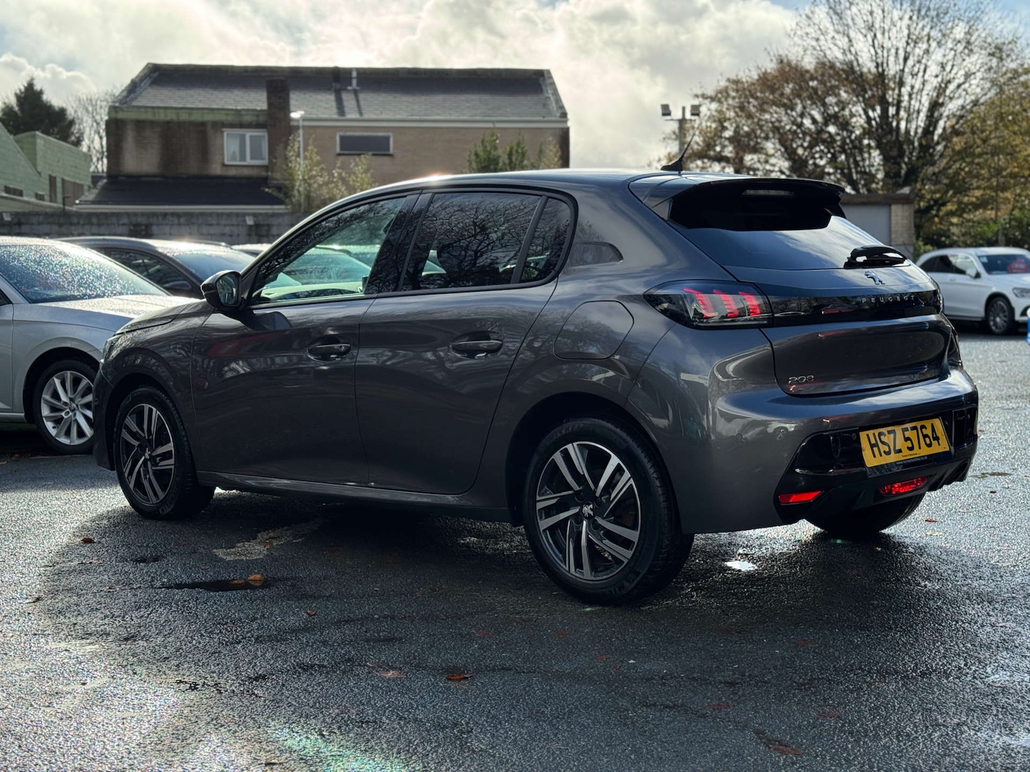 Used Peugeot 208 2023 for sale - 76536190: Photo 5