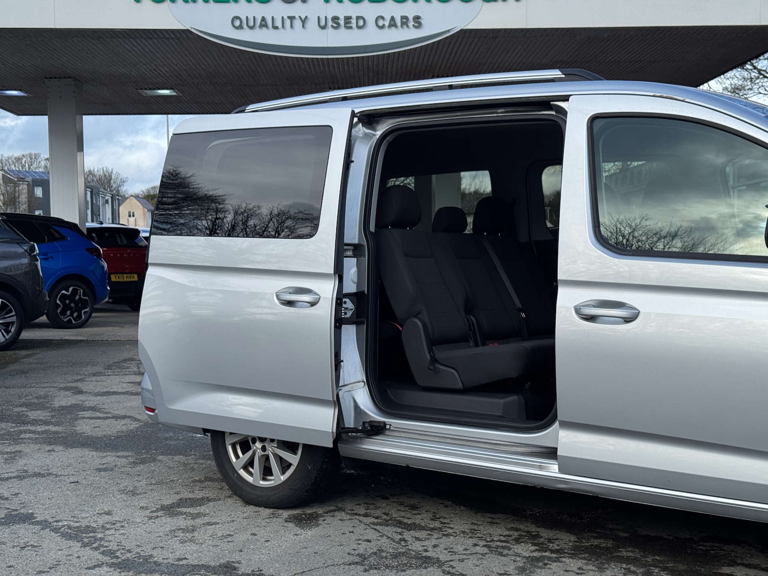 Used Ford Tourneo Connect 2023 for sale - 77900975: Photo 5