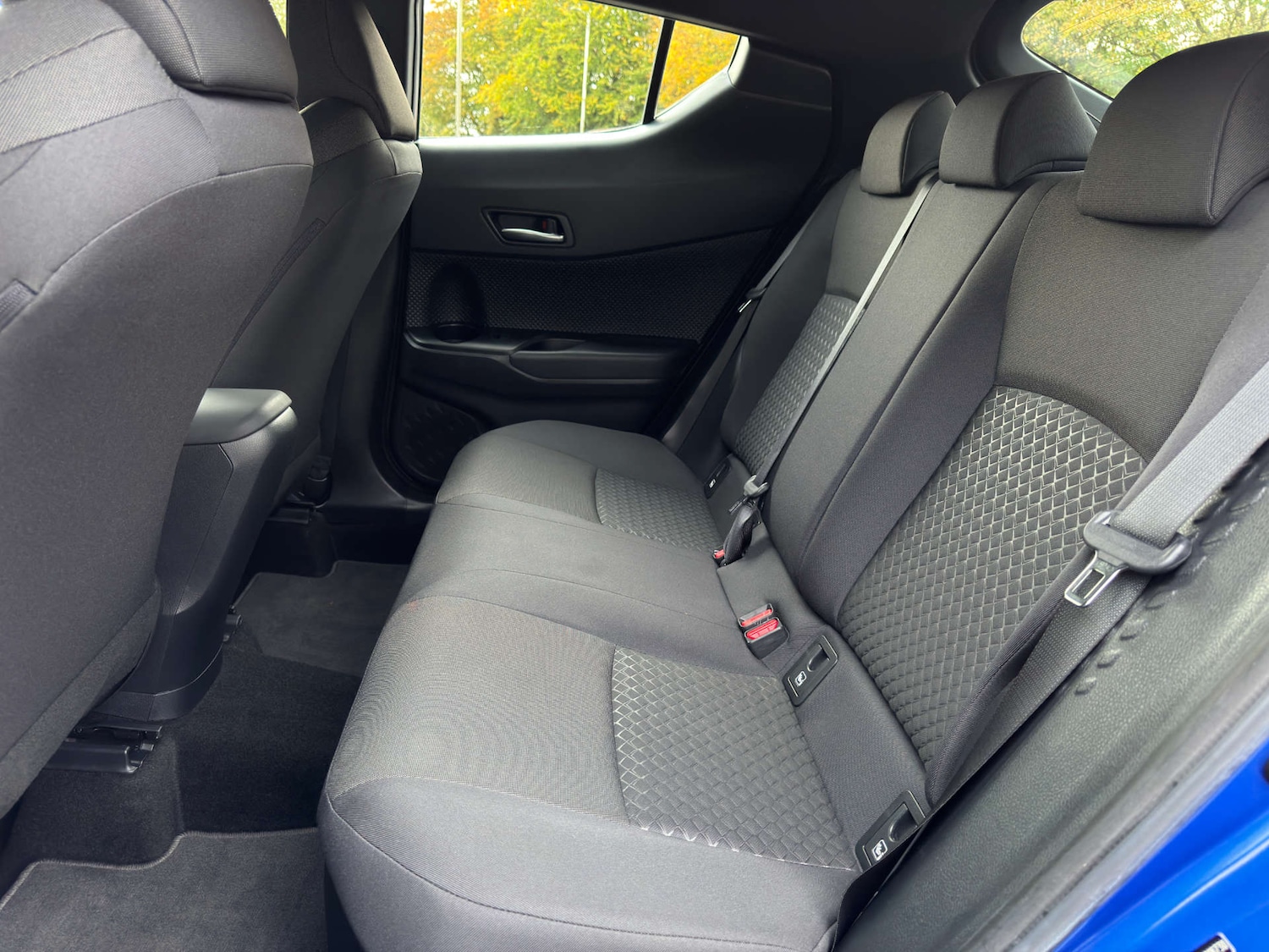 Used Toyota C-HR 2022 for sale - 76382746: Photo 13