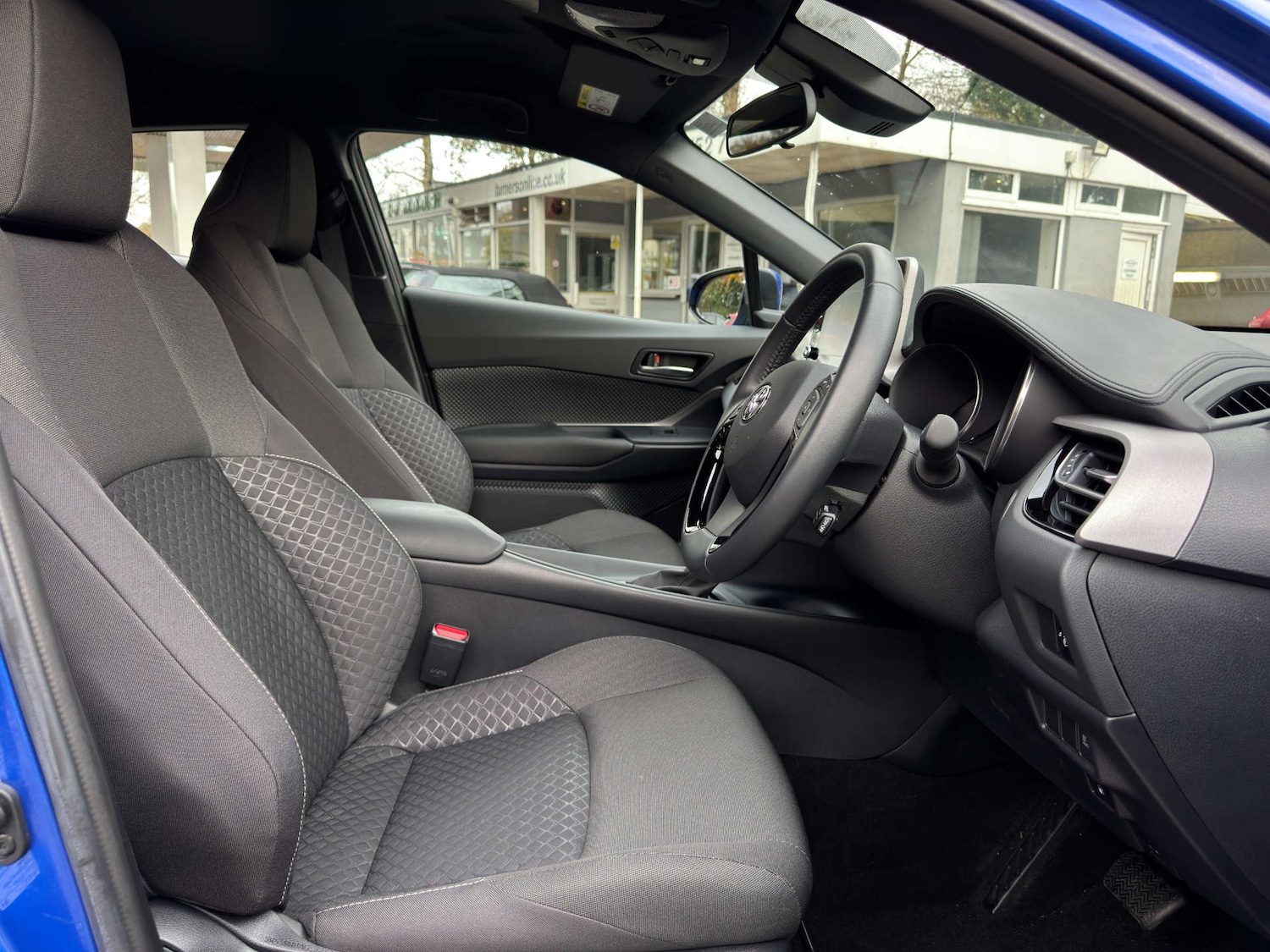 Used Toyota C-HR 2022 for sale - 76382746: Photo 15