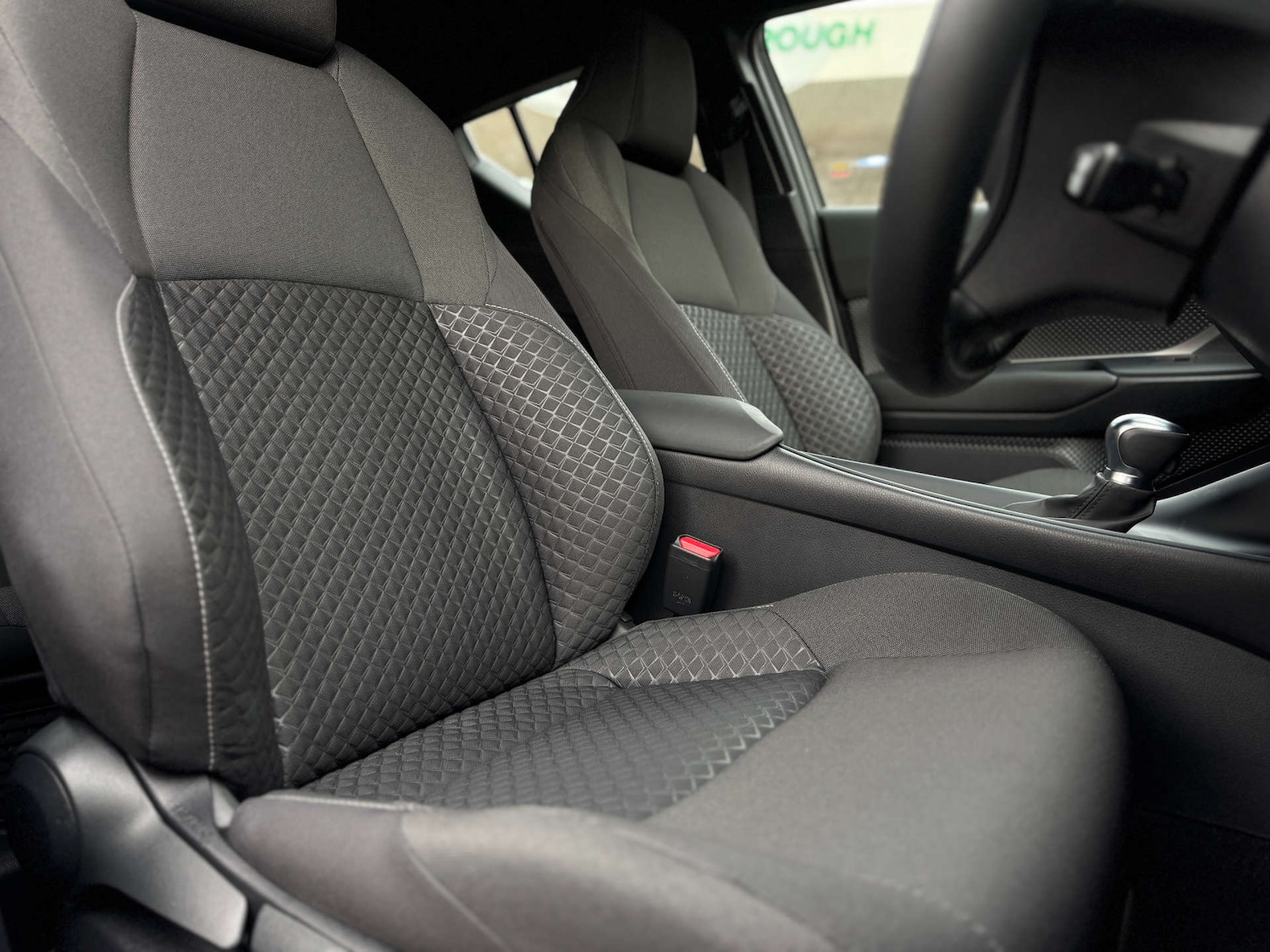 Used Toyota C-HR 2022 for sale - 76382746: Photo 22