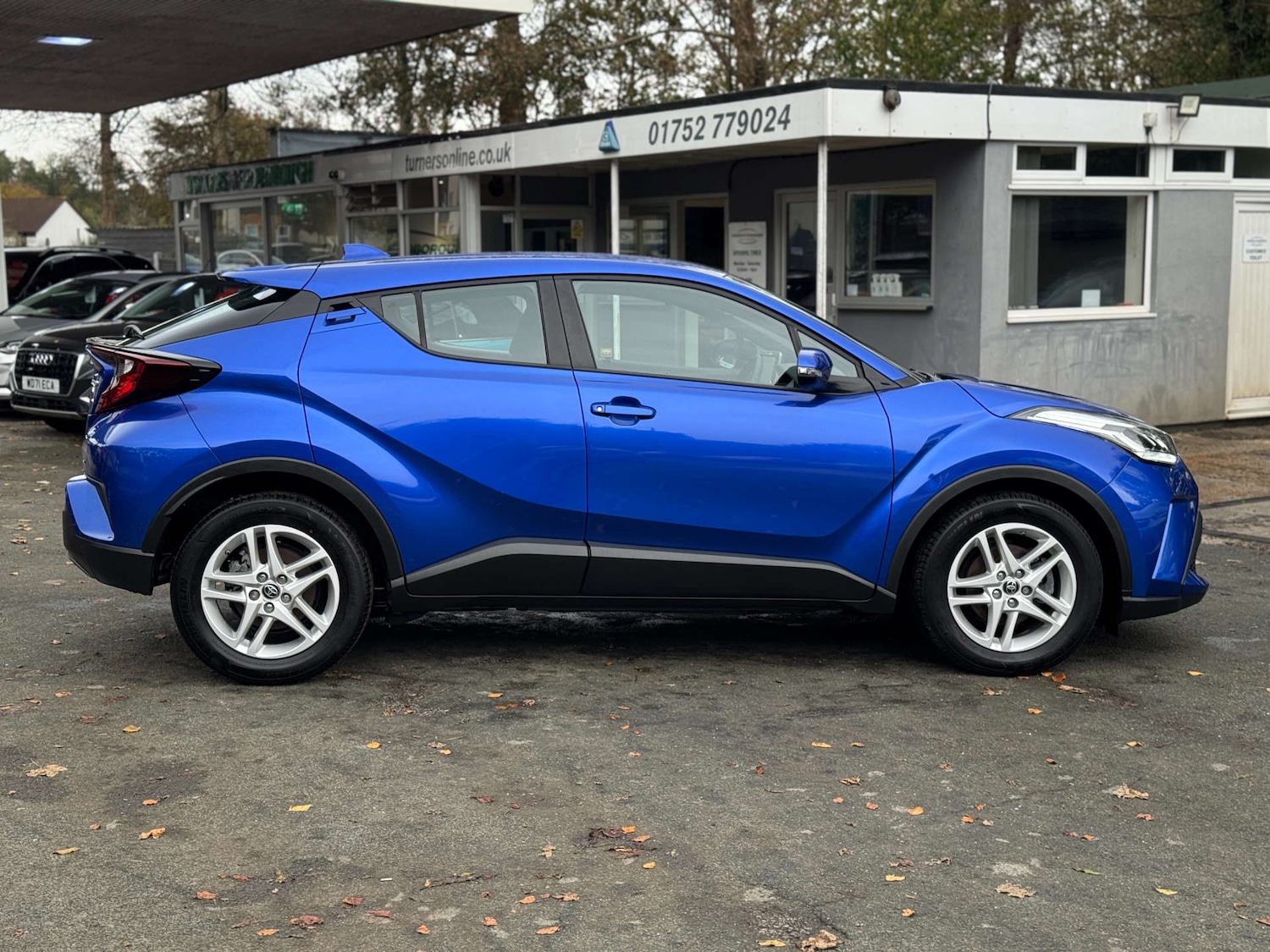 Used Toyota C-HR 2022 for sale - 76382746: Photo 8