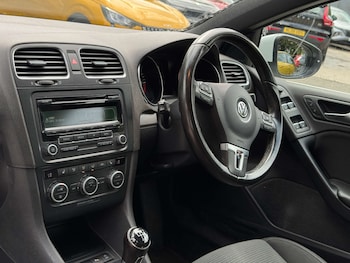 Used Volkswagen Golf 2015 for sale - 79460984: Photo