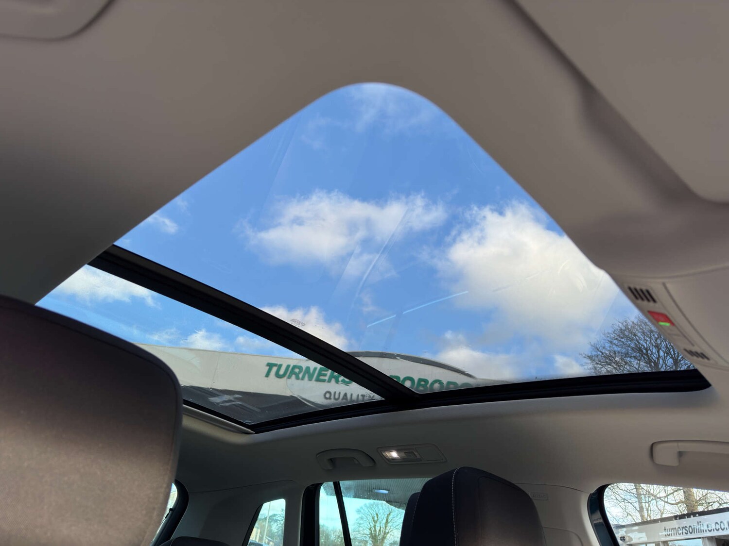 Used Volkswagen Tiguan 2023 for sale - 77259124: Photo 7