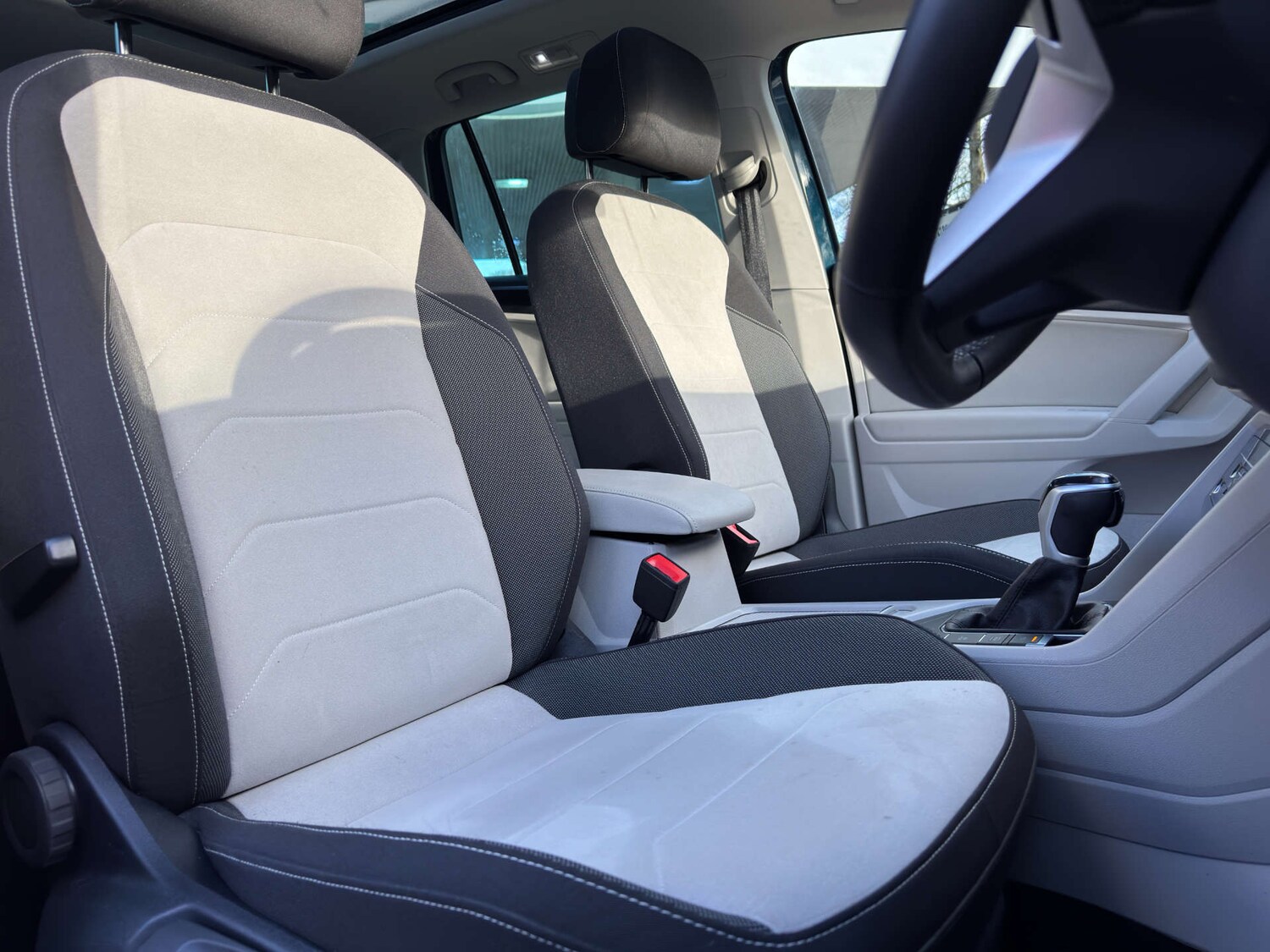 Used Volkswagen Tiguan 2023 for sale - 77259124: Photo 8